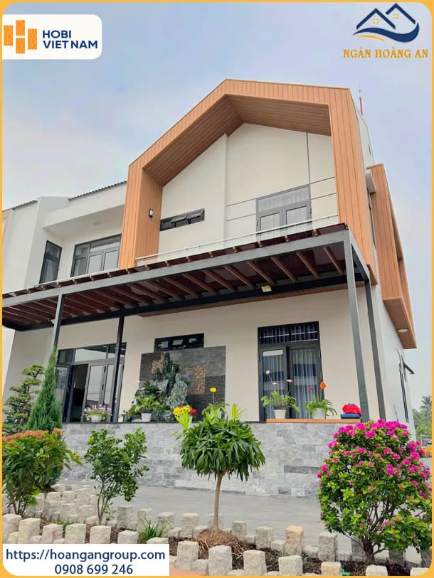 Tấm Ốp Trần Gỗ Nhựa Trang Trí Nhà Ở Tại Long Thành Đồng Nai
